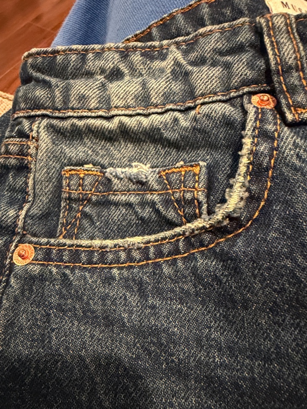 EUC - Muselooks - Split Hem Sttaight Jeans - Woman's Size 1 - Picture 6 of 7